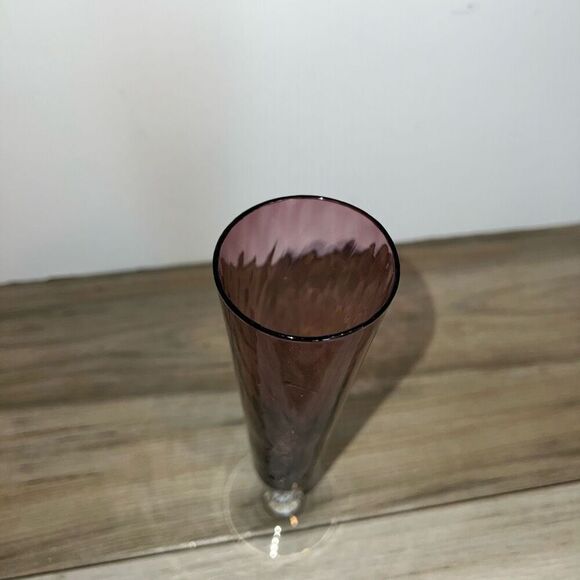 Purple Colored MCM Vintage Glass Bud Vase Clear Footed Stem 8" Tall Twist Stem - Picture 4 of 6